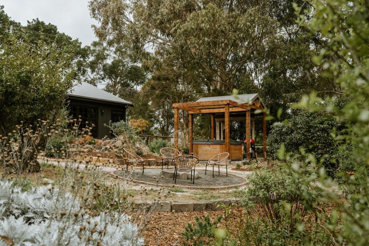 Вилла The Temple - Country Farm Retreat Launching Place Экстерьер фото